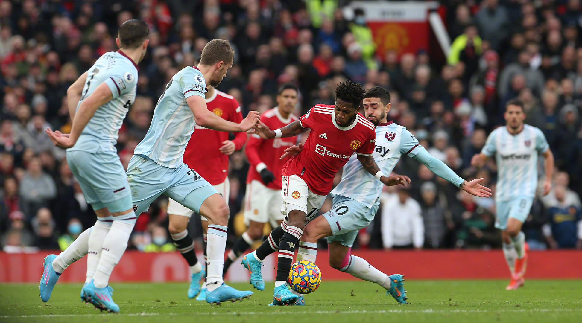 同时在进攻 同时在进攻